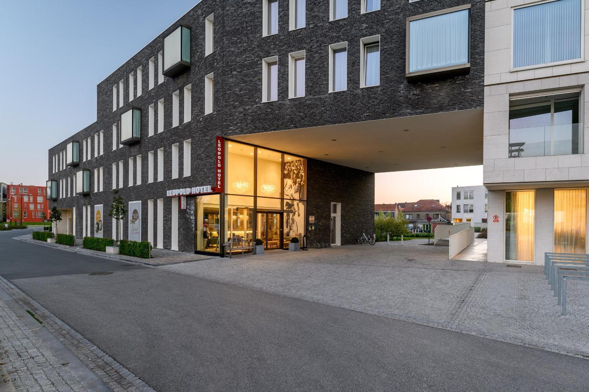 Leopold Hotel Oudenaarde Exteriör bild