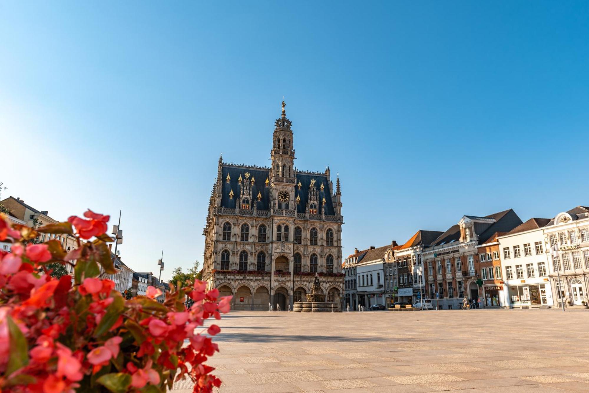 Leopold Hotel Oudenaarde Exteriör bild